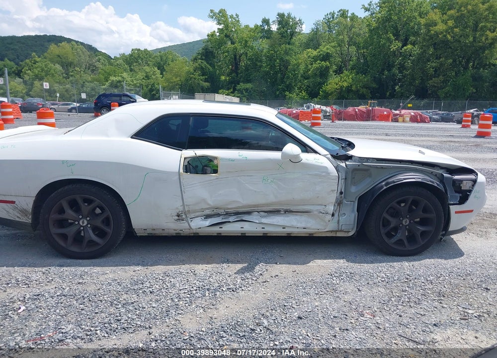 2018 DODGE CHALLENGER SXT PLUS VIN: 2C3CDZAG7JH258583