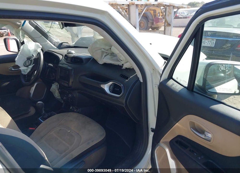 2019 JEEP RENEGADE LATITUDE FWD VIN: ZACNJABB9KPK08895