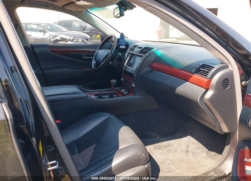 2008 LEXUS LS 460 VIN: JTHBL46F185054553