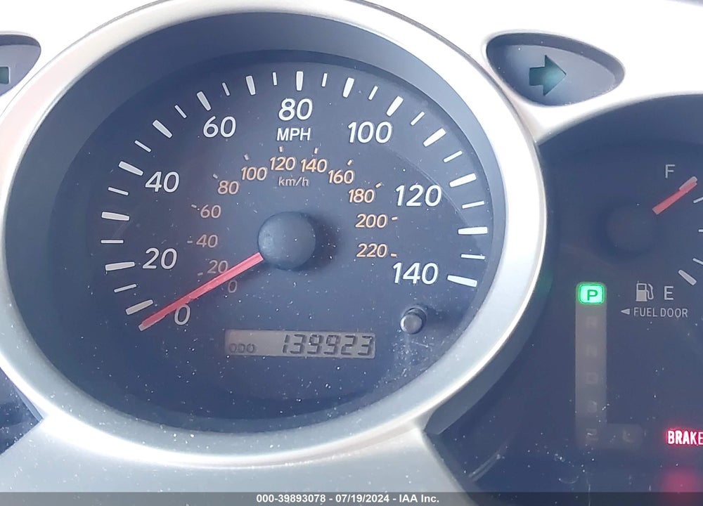 2005 TOYOTA HIGHLANDER LIMITED V6 VIN: JTEEP21A950112562