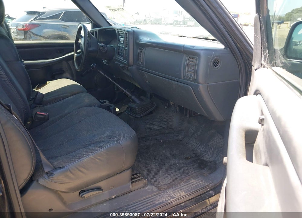 2001 CHEVROLET SILVERADO 1500 VIN: 1GCEC14W21Z204460