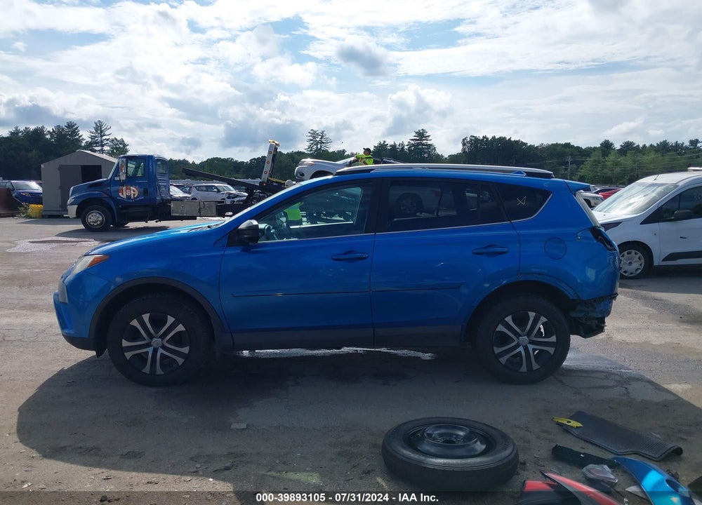 2016 TOYOTA RAV4 LE VIN: 2T3BFREVXGW419723