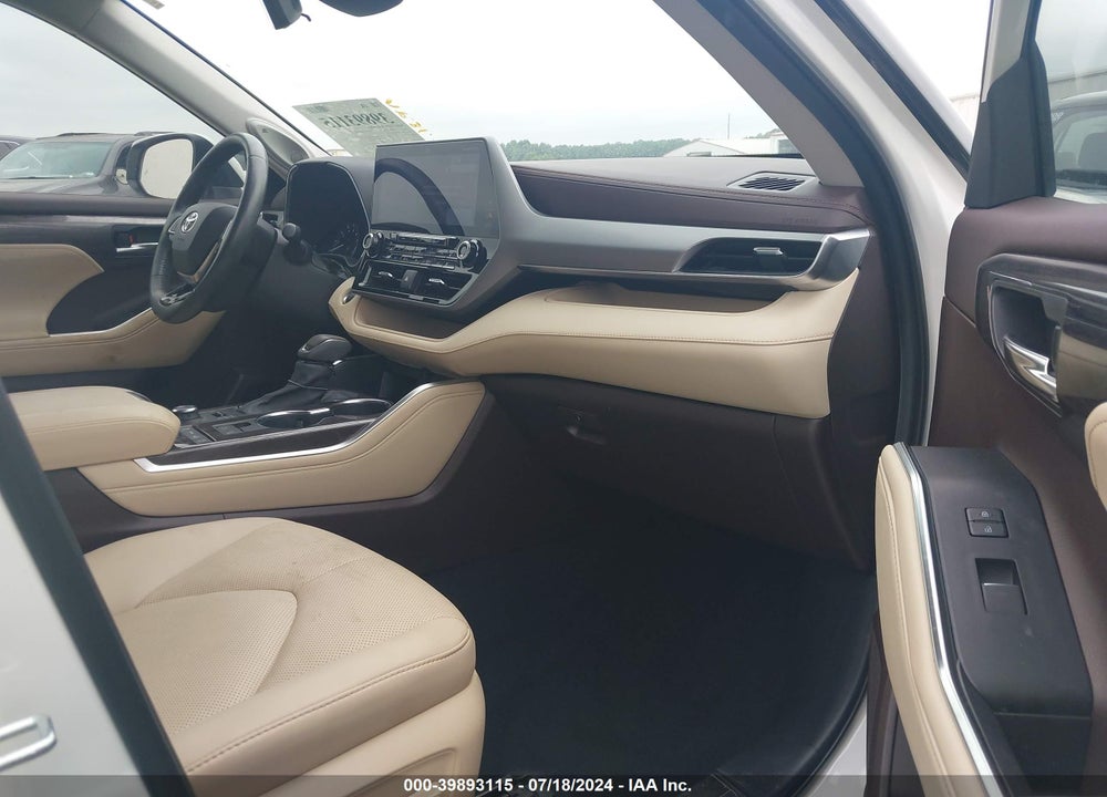 2021 TOYOTA HIGHLANDER PLATINUM VIN: 5TDFZRBH6MS103224