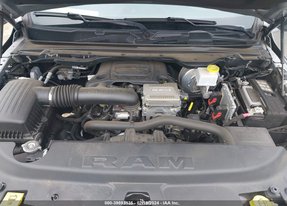 2021 RAM 1500 LAIE  4X2 5'7 BOX VIN: 1C6RREJT1MN542422