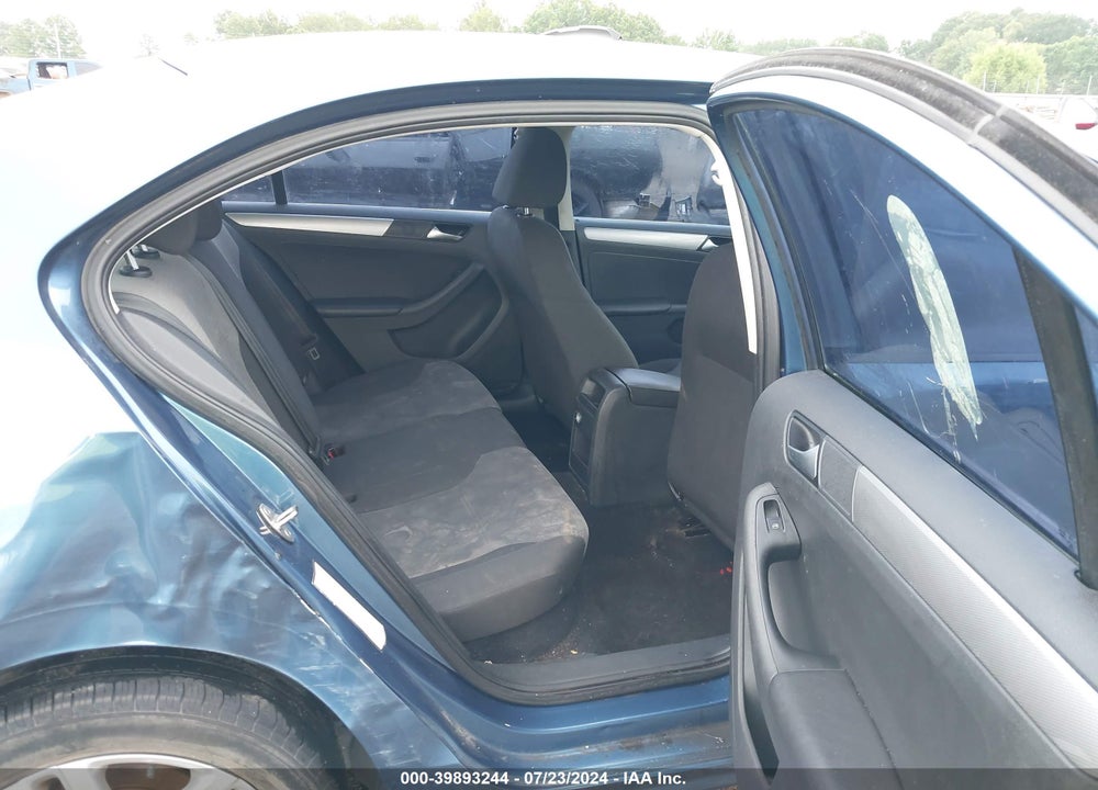 2018 VOLKSWAGEN JETTA 1.4T S VIN: 3VW2B7AJ3JM221297