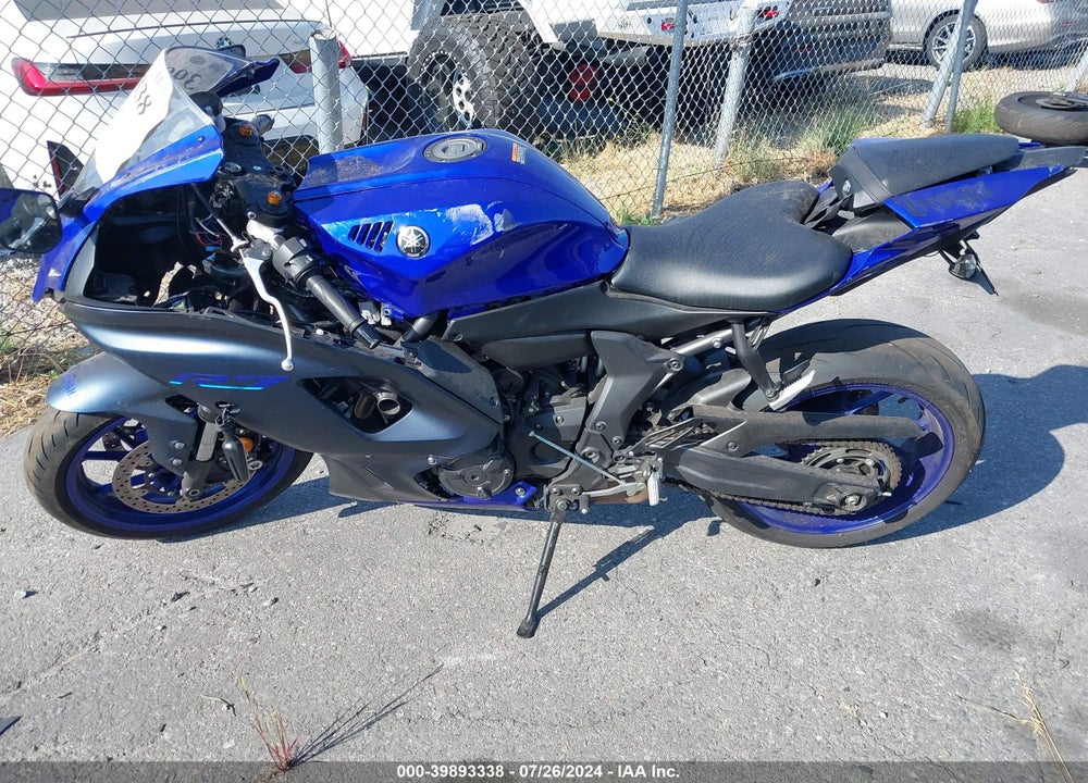 2023 YAMAHA YZFR7 VIN: JYARM38YXPA002023