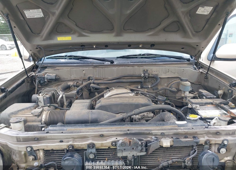 2002 TOYOTA SEQUOIA SR5 V8 VIN: 5TDZT34A92S119071