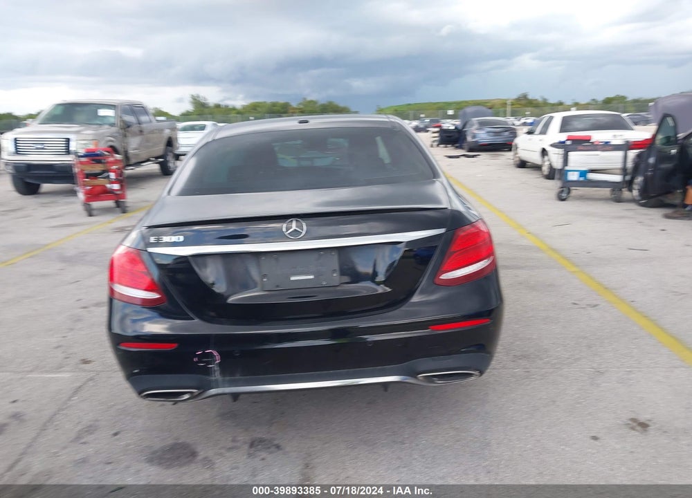 2018 MERCEDES-BENZ E 300 VIN: WDDZF4JBXJA467845