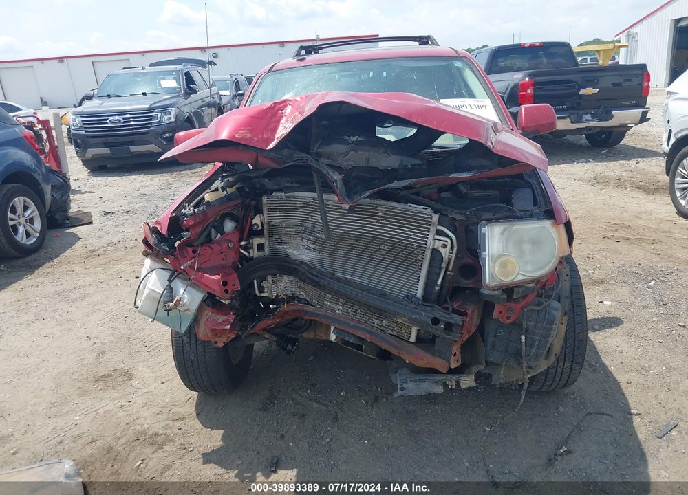 2011 FORD ESCAPE LIMITED VIN: 1FMCU0E78BKA92419