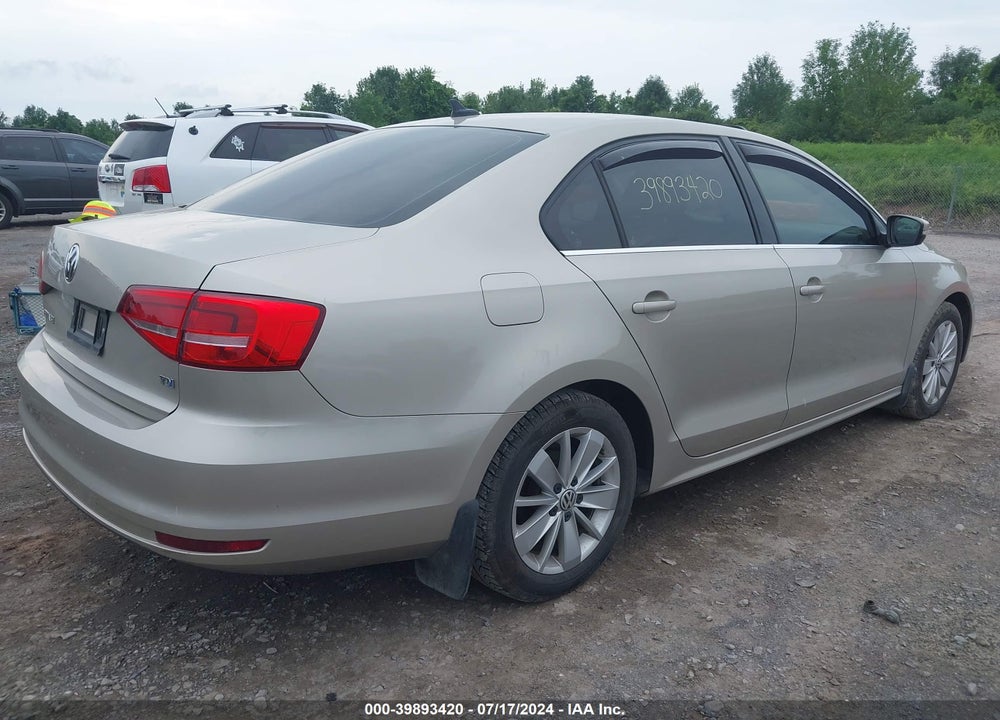 2015 VOLKSWAGEN JETTA 2.0L TDI SE VIN: 3VWLA7AJ4FM263542