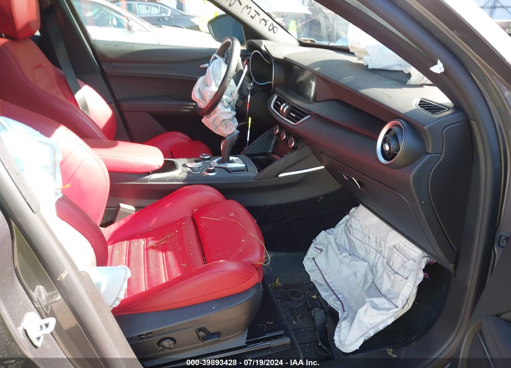2022 ALFA ROMEO STELVIO SPRINT AWD VIN: ZASPAKAN2N7D28110