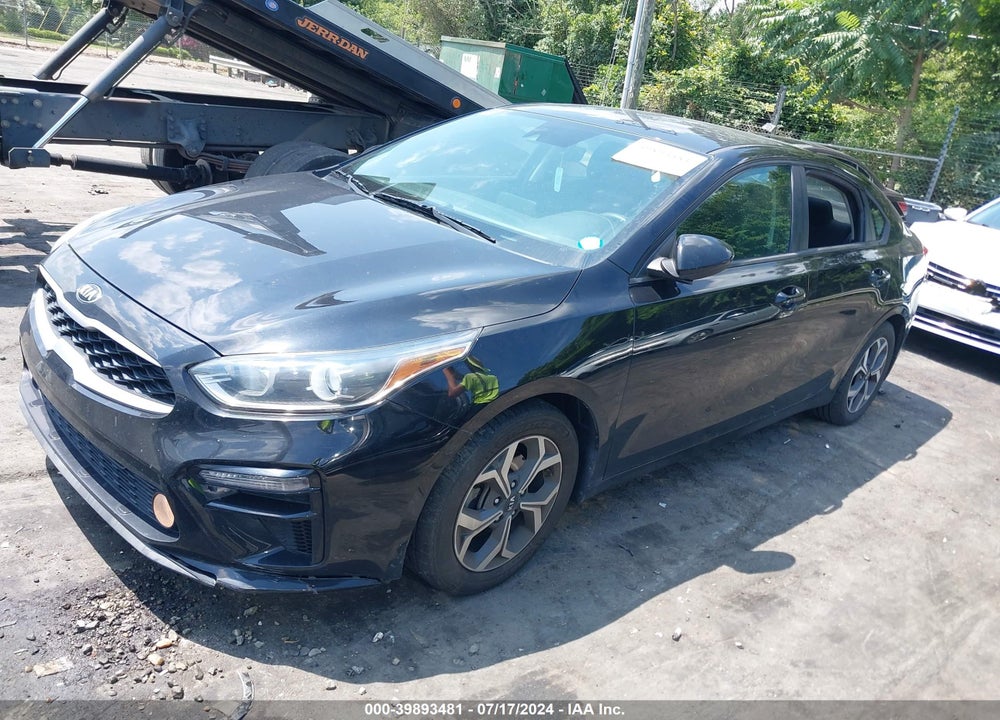 2019 KIA FORTE LXS VIN: 3KPF24AD6KE132526