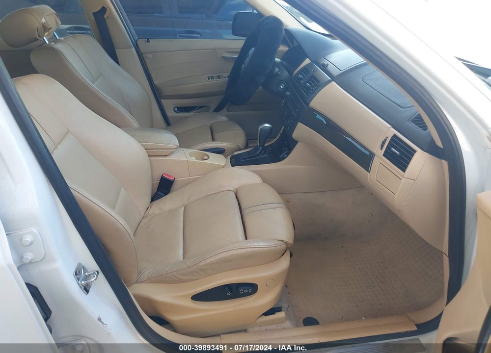 2007 BMW X3 3.0SI VIN: WBXPC93447WF11829