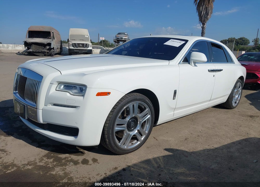 2016 ROLLS-ROYCE GHOST VIN: SCA664S55GUX53784