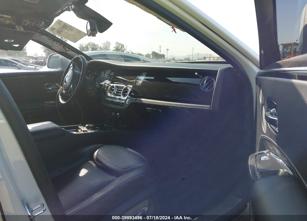2016 ROLLS-ROYCE GHOST VIN: SCA664S55GUX53784