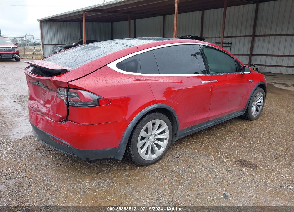 2018 TESLA MODEL X 100D/75D/P100D VIN: 5YJXCAE27JF133900