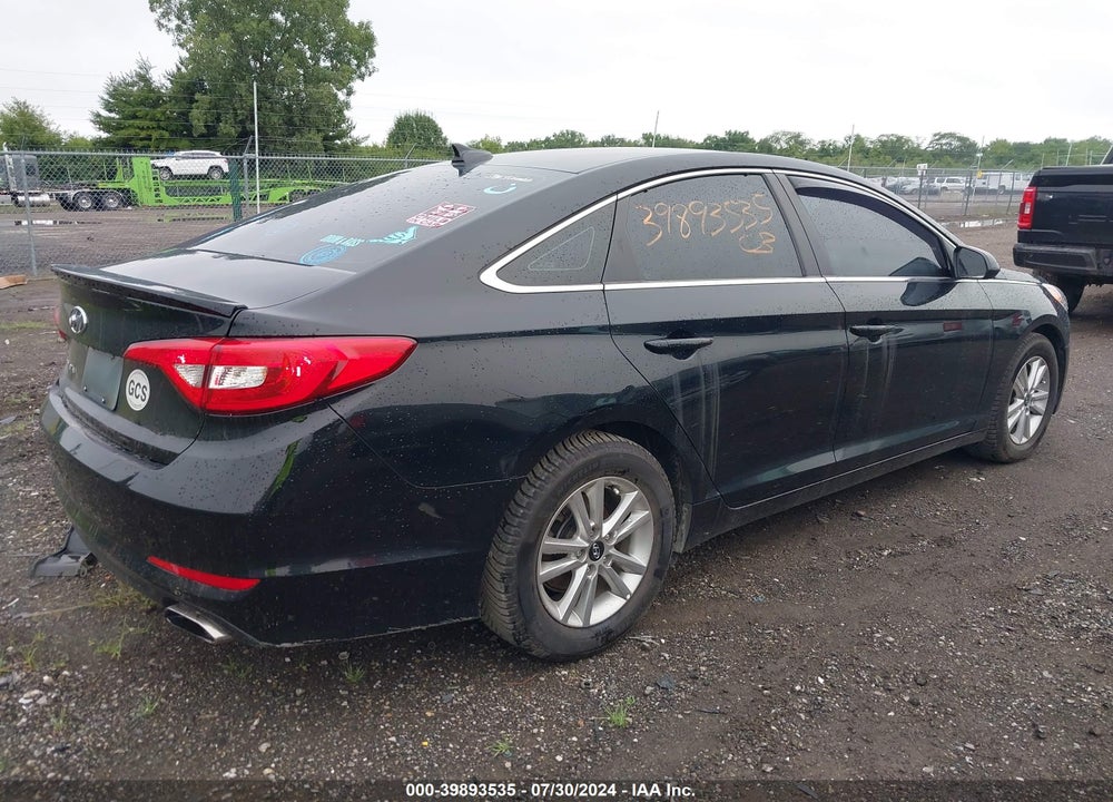 2017 HYUNDAI SONATA VIN: 5NPE24AF8HH569025