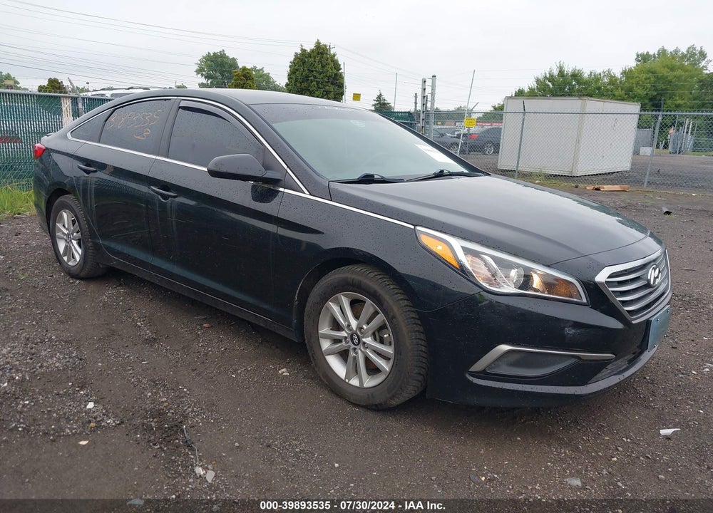 2017 HYUNDAI SONATA VIN: 5NPE24AF8HH569025