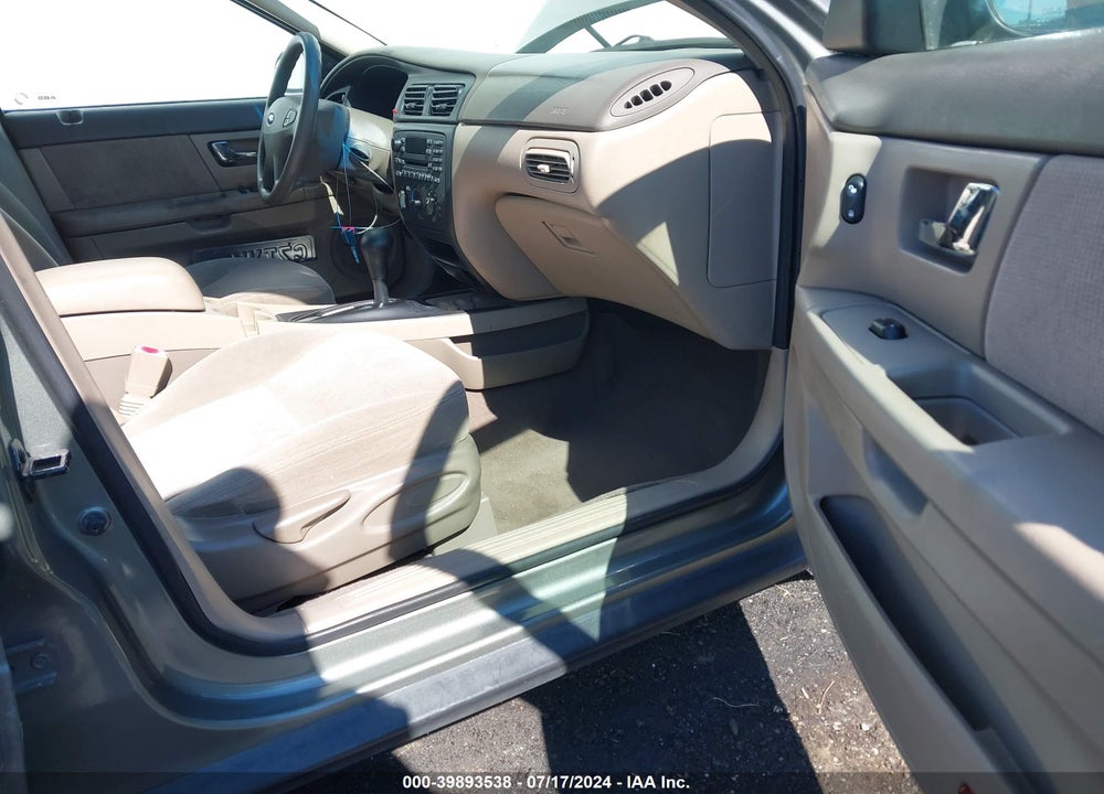 2002 FORD TAURUS SE VIN: 1FAFP53202G228287