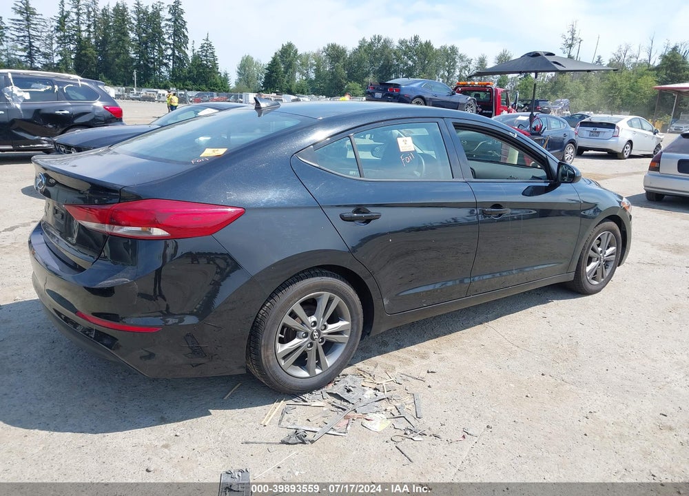 2017 HYUNDAI ELANTRA SE VIN: 5NPD84LFXHH008767