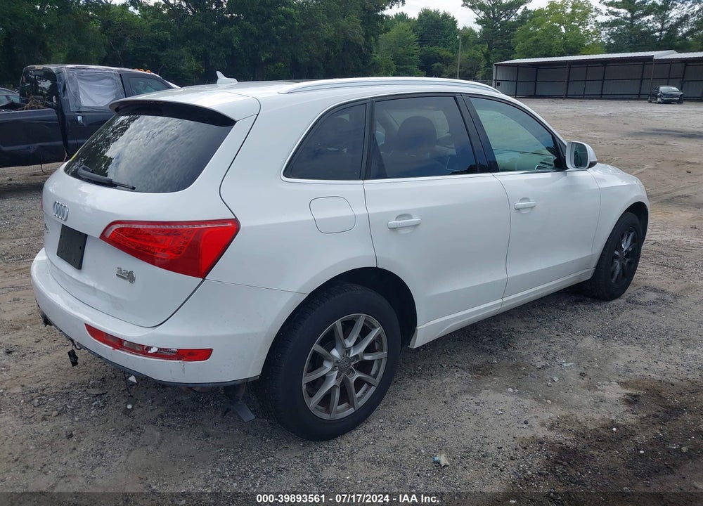 2009 AUDI Q5 3.2 PREMIUM VIN: WA1KK78R79A026613