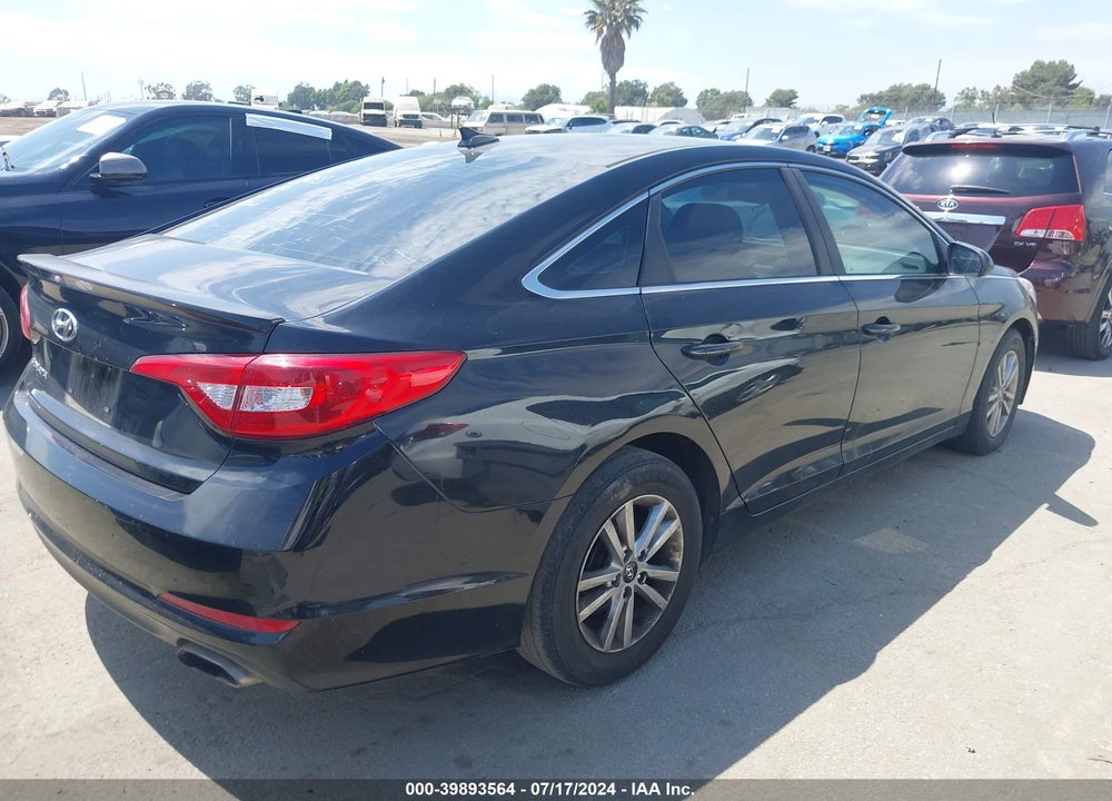 2015 HYUNDAI SONATA SE VIN: 5NPE24AF8FH167843