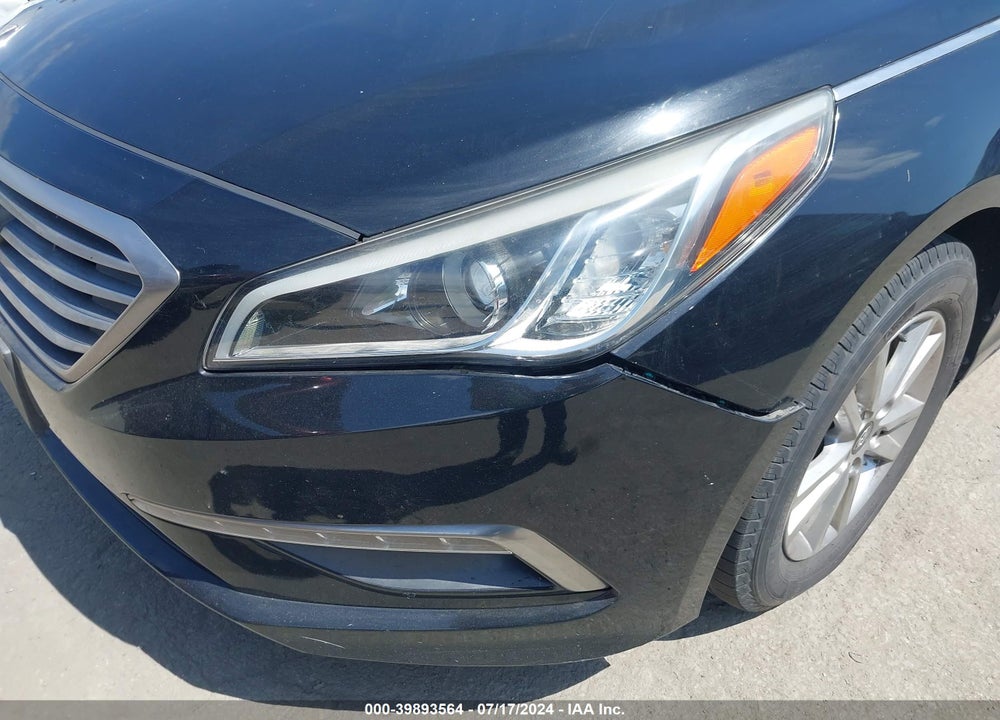 2015 HYUNDAI SONATA SE VIN: 5NPE24AF8FH167843