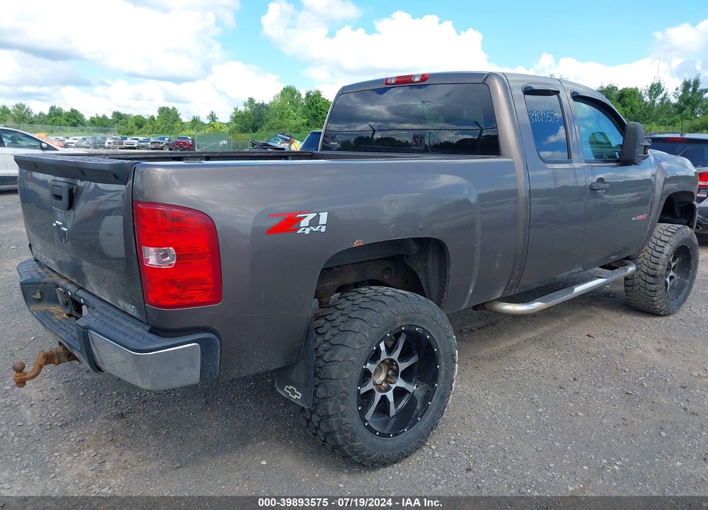 2007 CHEVROLET SILVERADO 1500 LT1 VIN: 2GCEK19Y371575061