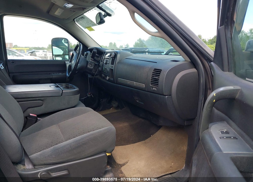 2007 CHEVROLET SILVERADO 1500 LT1 VIN: 2GCEK19Y371575061