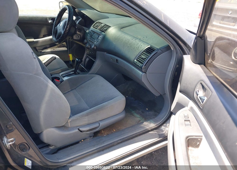 2005 HONDA ACCORD 2.4 LX VIN: 1HGCM56475A108773