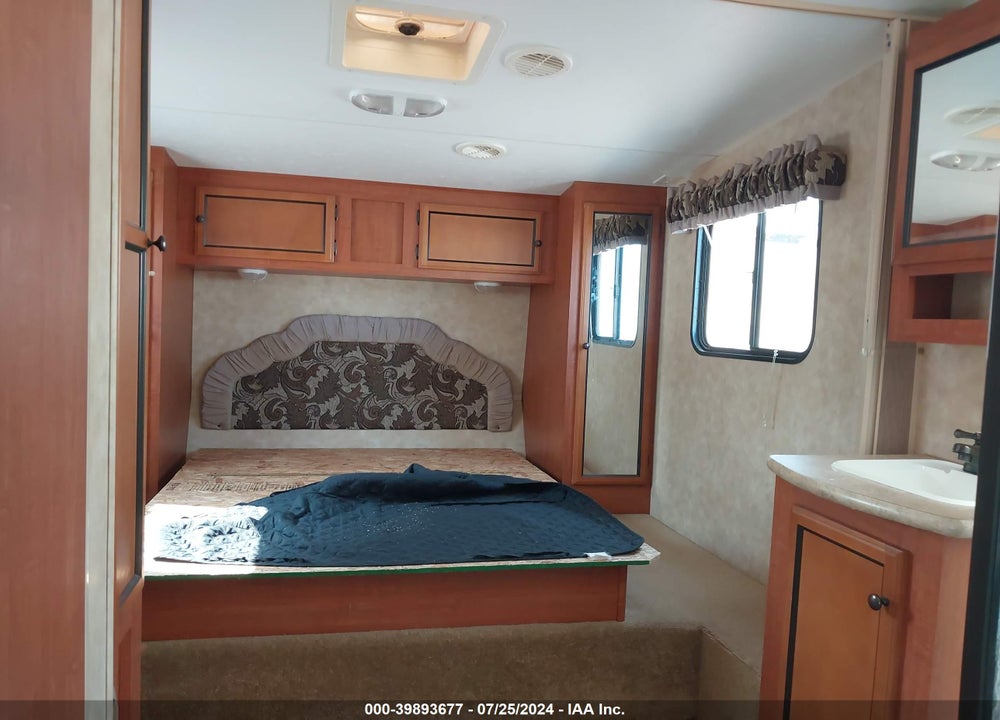 2012 KZ SPORTSMEN CL VIN: 4EZFS2321C5046567