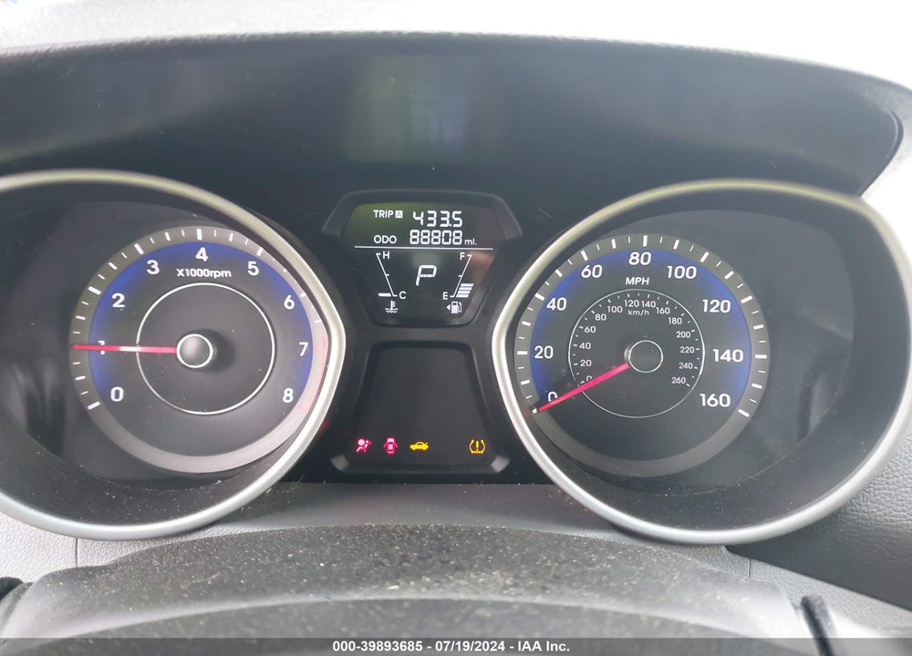 2013 HYUNDAI ELANTRA GLS VIN: KMHDH4AE6DU805359
