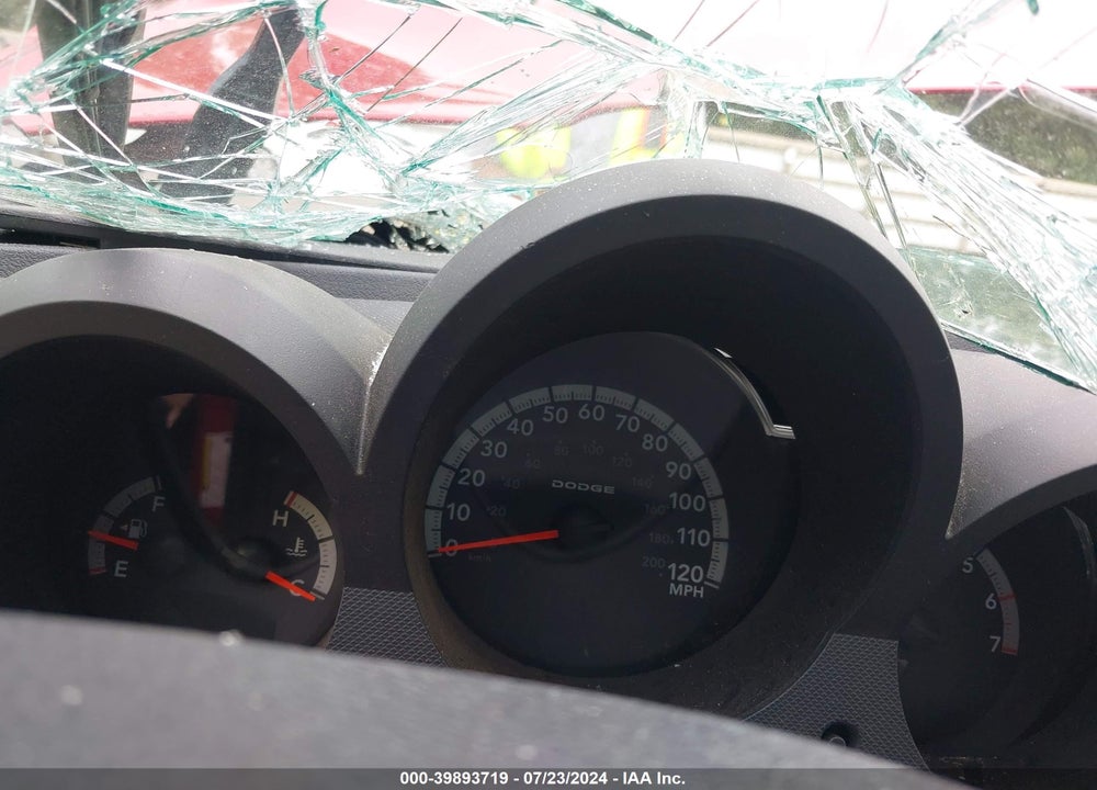 2011 DODGE NITRO HEAT VIN: 1D4PU4GK1BW603382