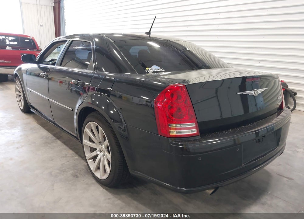2008 CHRYSLER 300C SRT8 VIN: 2C3LA73W68H271935