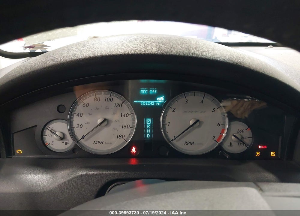 2008 CHRYSLER 300C SRT8 VIN: 2C3LA73W68H271935