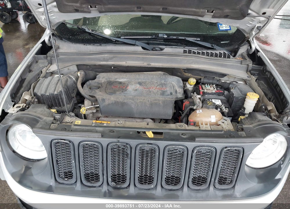 2015 JEEP RENEGADE LATITUDE VIN: ZACCJBBT2FPC19591