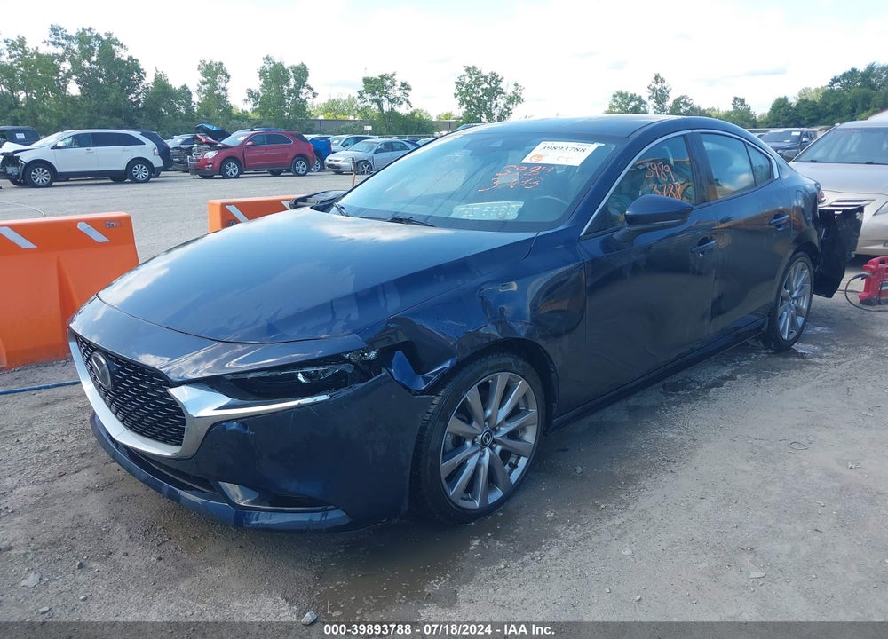 2019 MAZDA 3 PREFERRED PACKAGE VIN: JM1BPBDM9K1121085
