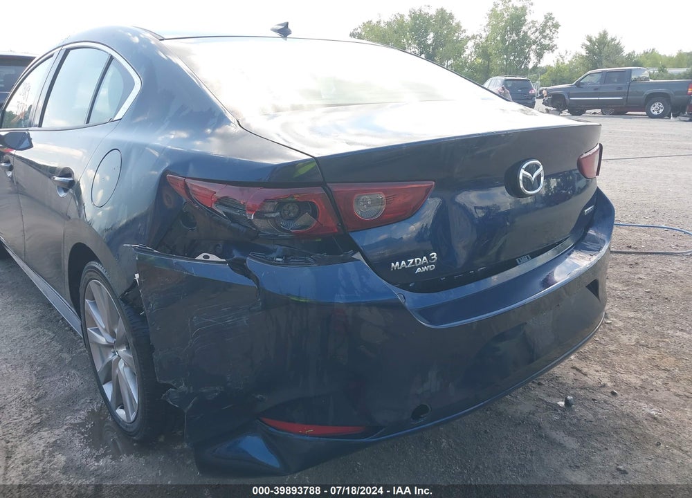 2019 MAZDA 3 PREFERRED PACKAGE VIN: JM1BPBDM9K1121085