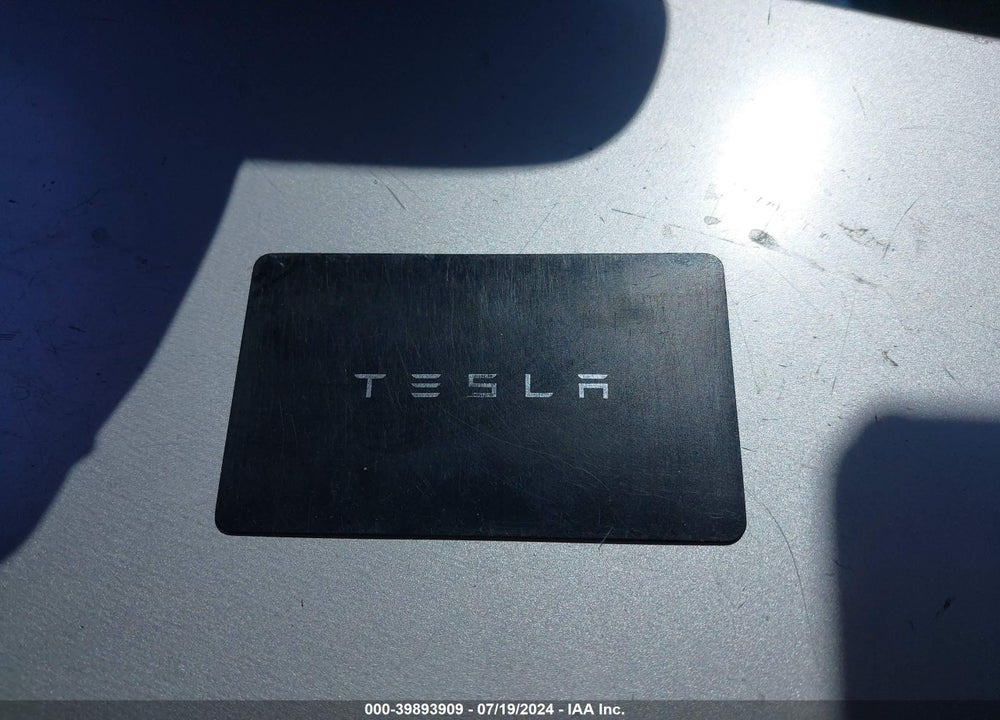 2021 TESLA MODEL 3 STANDARD RANGE PLUS REAR-WHEEL DRIVE VIN: 5YJ3E1EA0MF996395