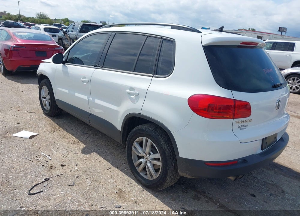 2017 VOLKSWAGEN TIGUAN 2.0T S VIN: WVGAV7AX8HW510076