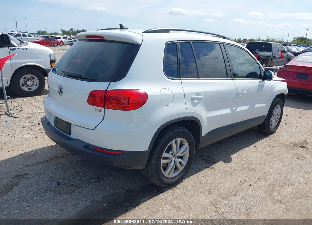 2017 VOLKSWAGEN TIGUAN 2.0T S VIN: WVGAV7AX8HW510076