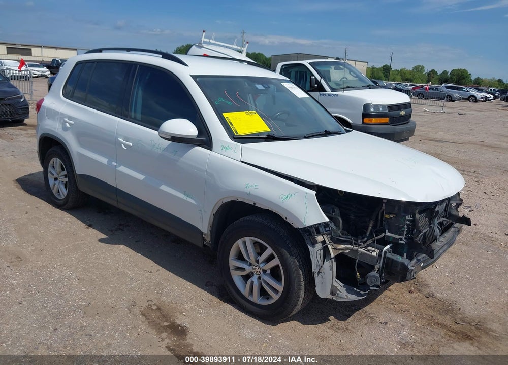 2017 VOLKSWAGEN TIGUAN 2.0T S VIN: WVGAV7AX8HW510076
