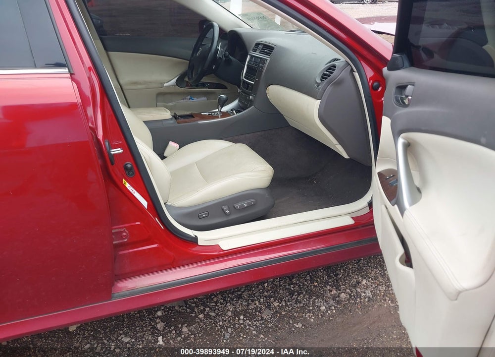 2010 LEXUS IS 250 VIN: JTHCF5C25A5039904