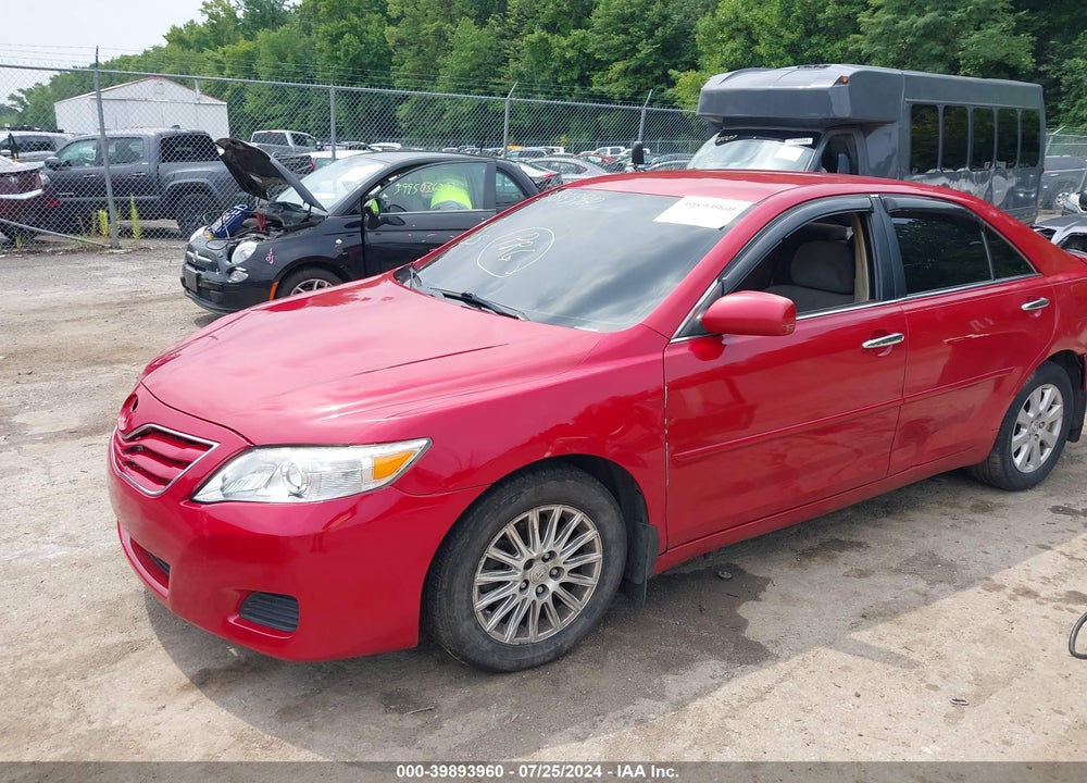 2011 TOYOTA CAMRY LE VIN: 4T1BF3EK2BU179085