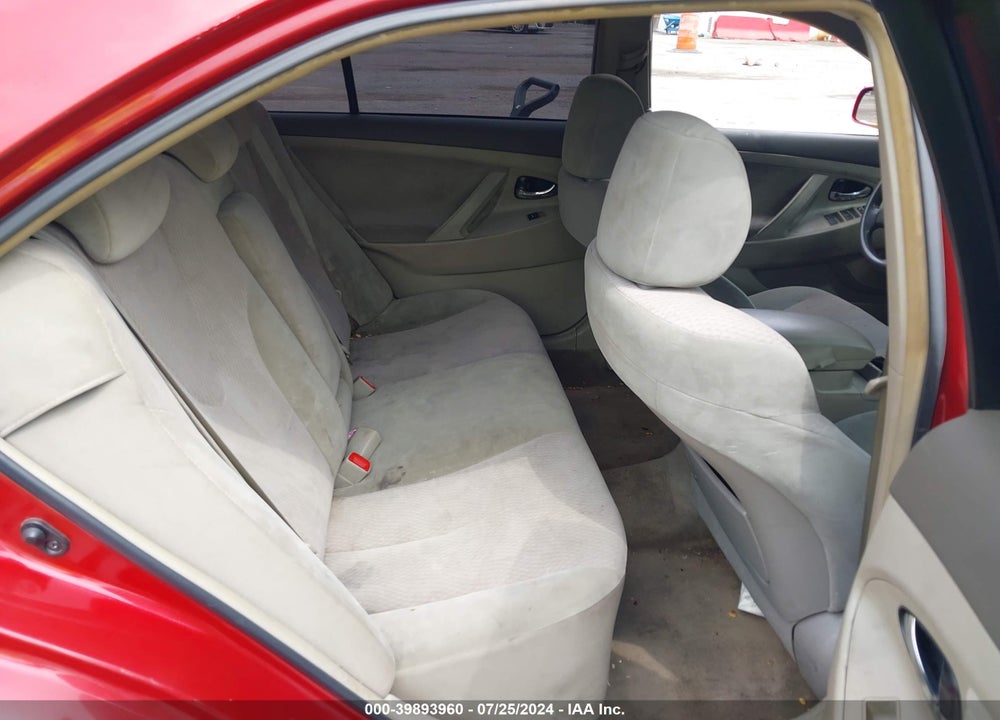 2011 TOYOTA CAMRY LE VIN: 4T1BF3EK2BU179085