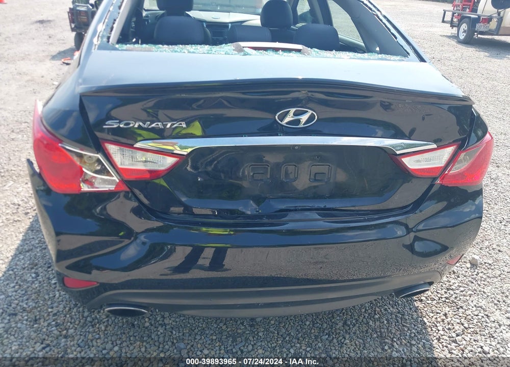 2014 HYUNDAI SONATA SE VIN: 5NPEC4AC1EH875885