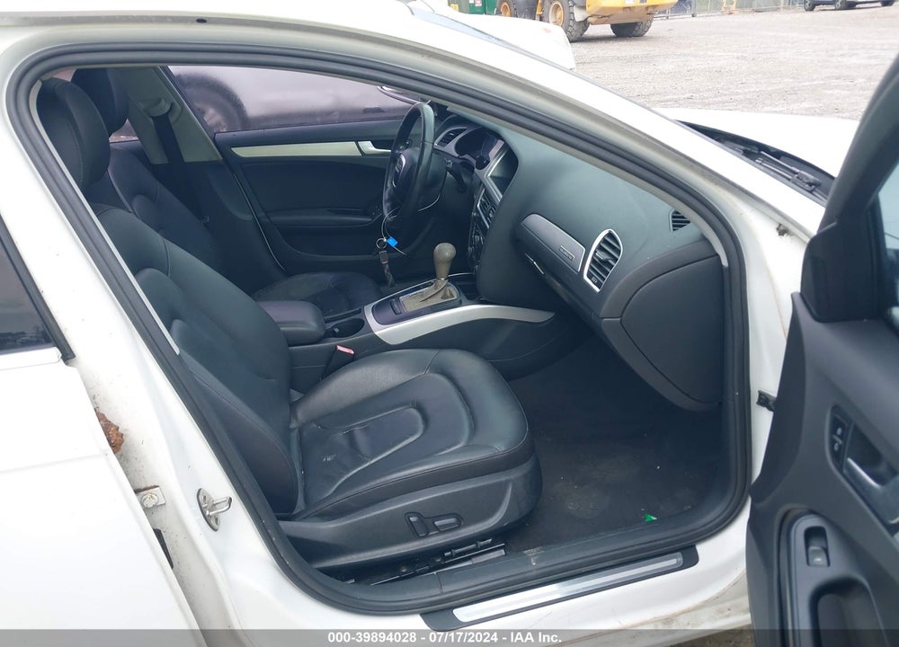 2010 AUDI A4 2.0T PREMIUM VIN: WAUFFAFL7AN071195
