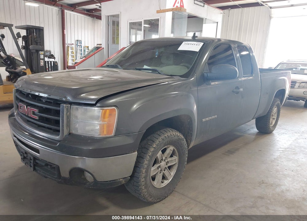 2011 GMC SIERRA 1500 SLE VIN: 1GTR2VE30BZ411950
