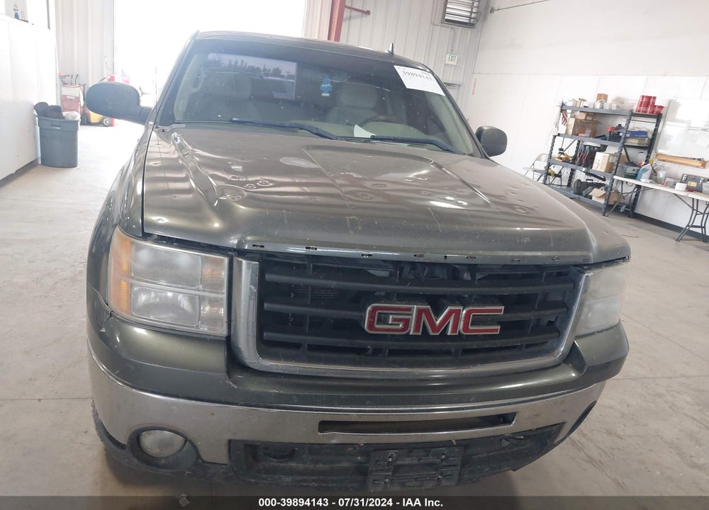 2011 GMC SIERRA 1500 SLE VIN: 1GTR2VE30BZ411950