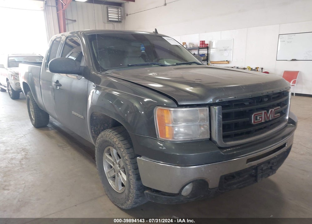 2011 GMC SIERRA 1500 SLE VIN: 1GTR2VE30BZ411950